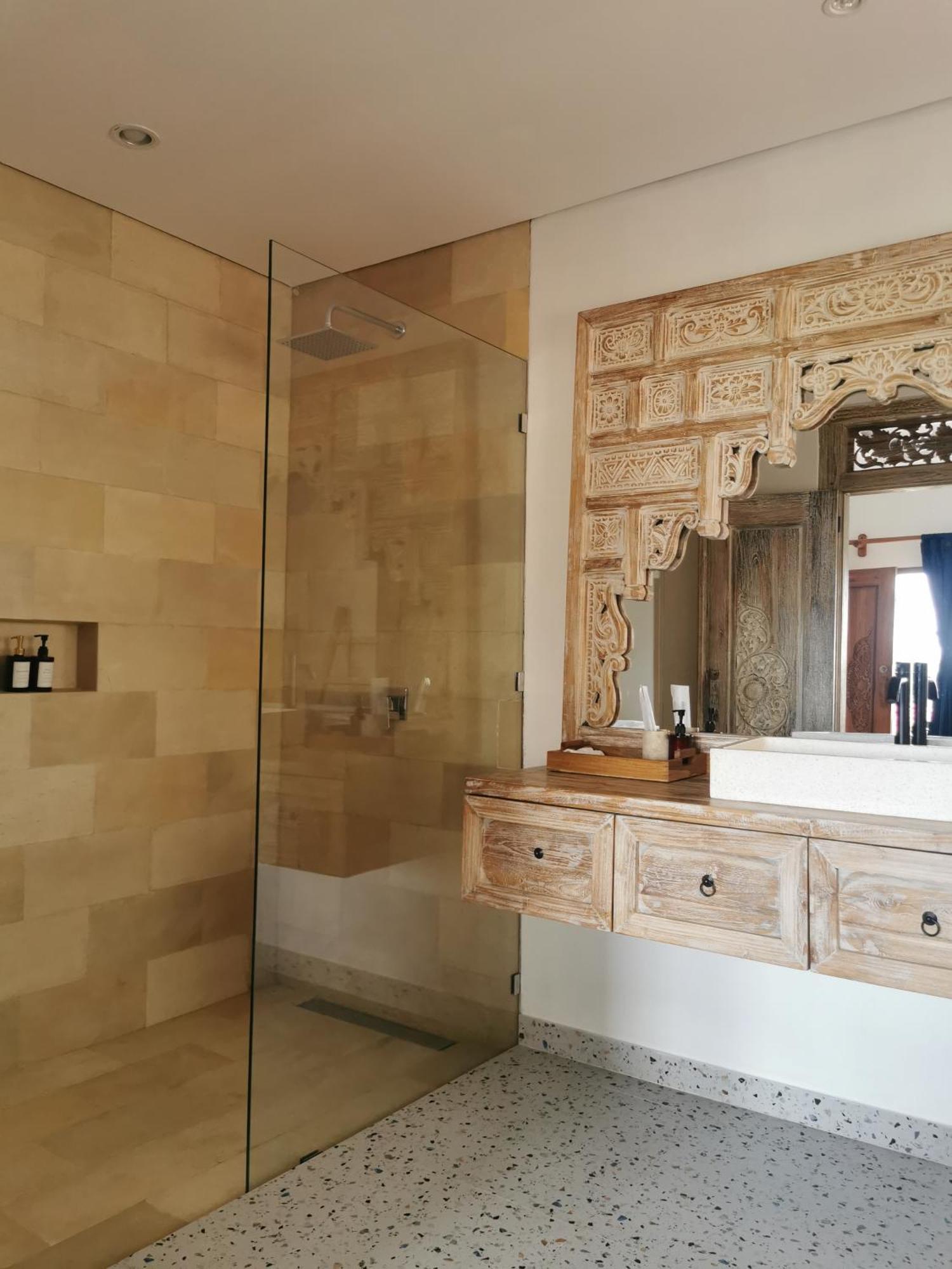 Mirabelle Joglo Village Karimunjawa-Inseln Zimmer foto