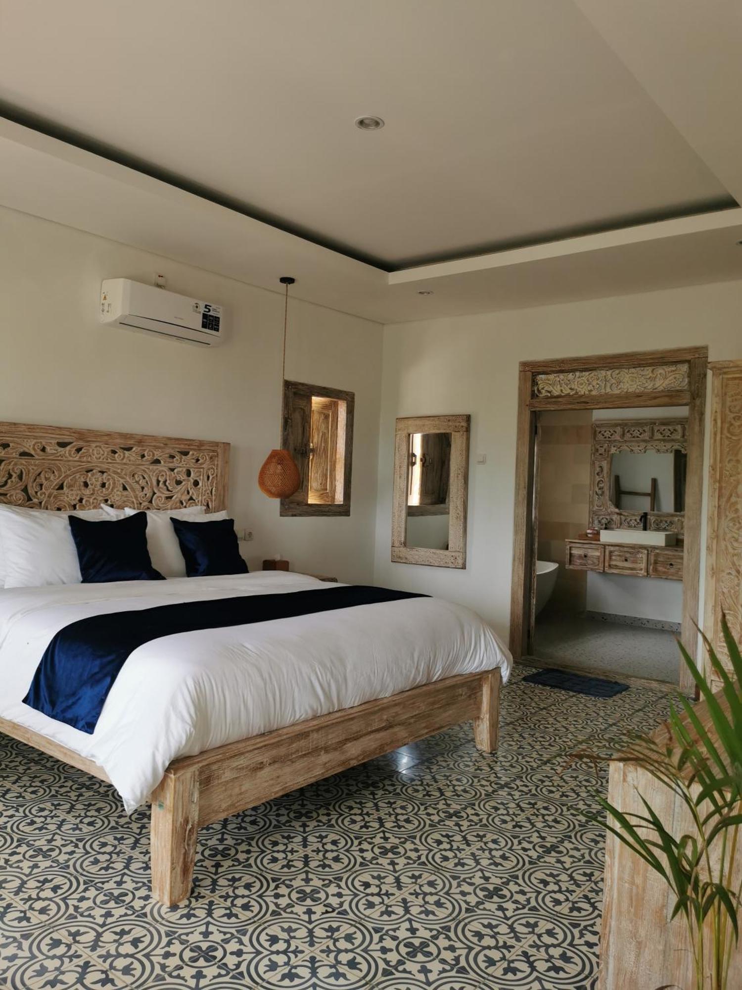 Mirabelle Joglo Village Karimunjawa-Inseln Zimmer foto